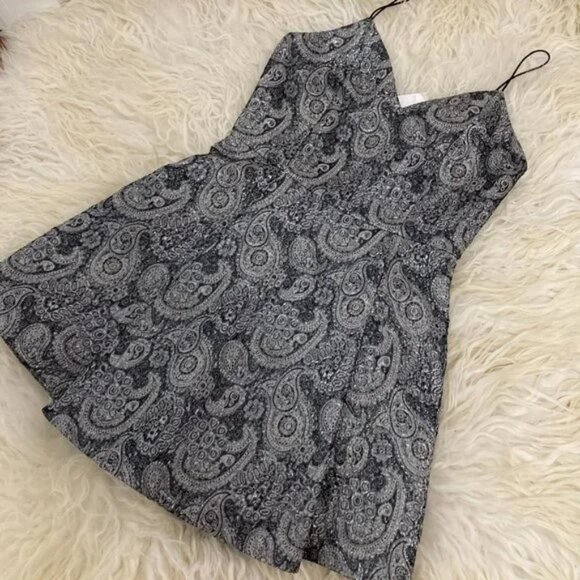 Alice + Olivia A-Line Dress Silver Printed Sleeveless with V-Neck Exposed Zip Cl - Picture 9 of 11